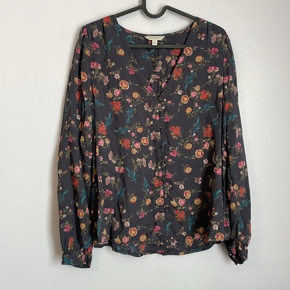 Lucky Brand Boho Floral V-neck Button Front Blouse Gray size S - Picture 1 of 16